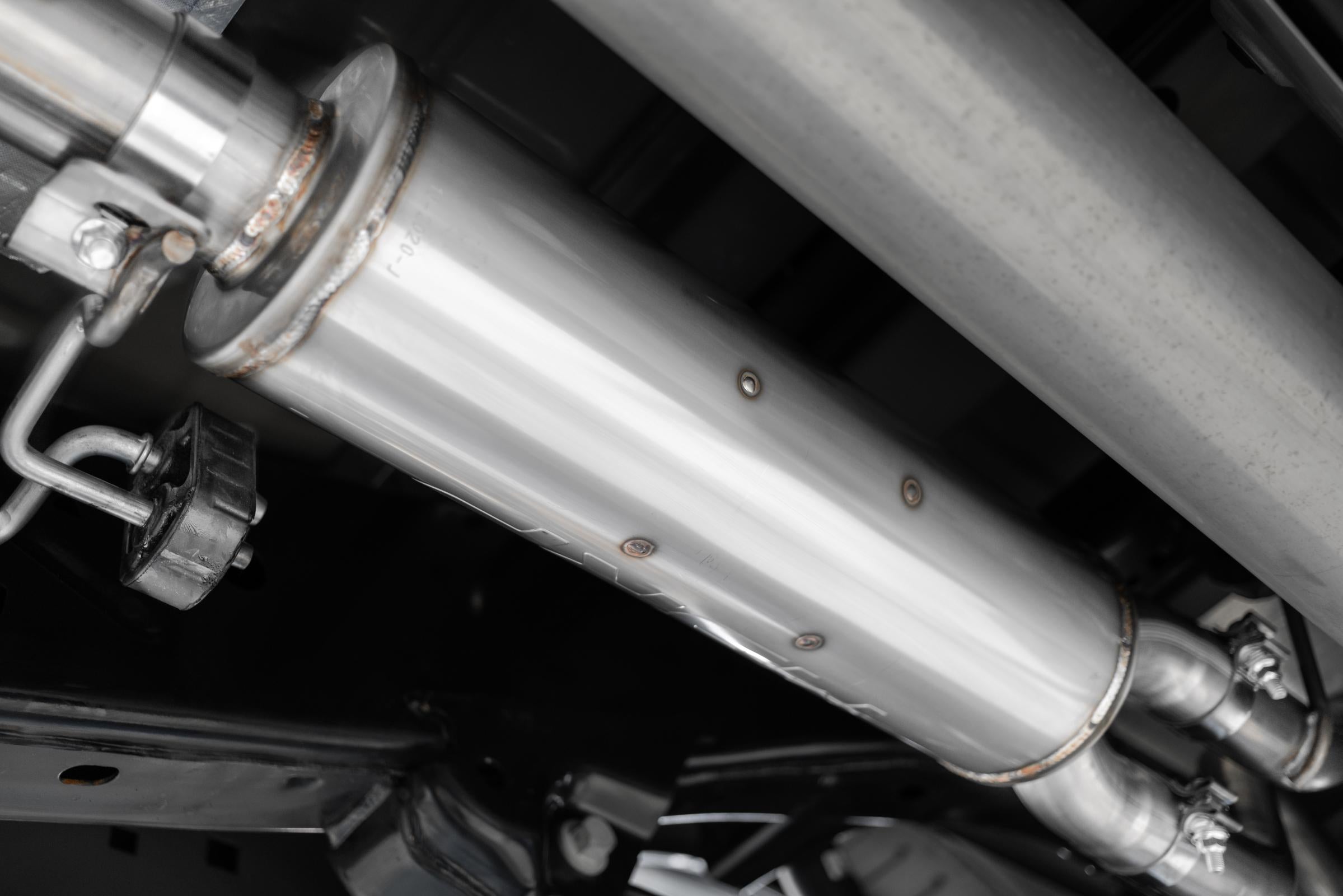 21-Up Ford F-150 T409 Stainless Steel 3 Inch Cat-Back 2.5 Inch Dual Split Side Exhaust System MBRP